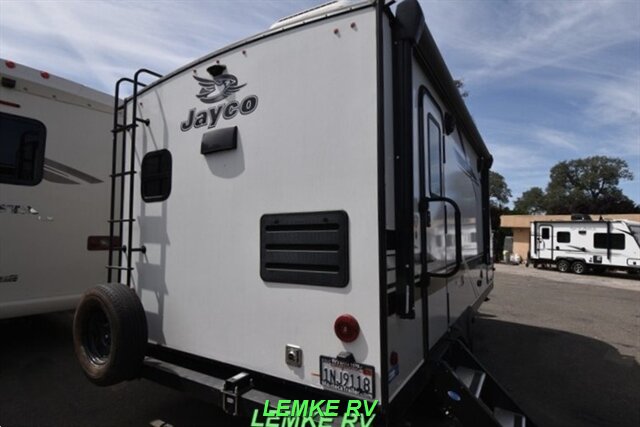 2021 Jayco Jay Feather 16RK   - Photo 9 - Rocklin, CA 95677