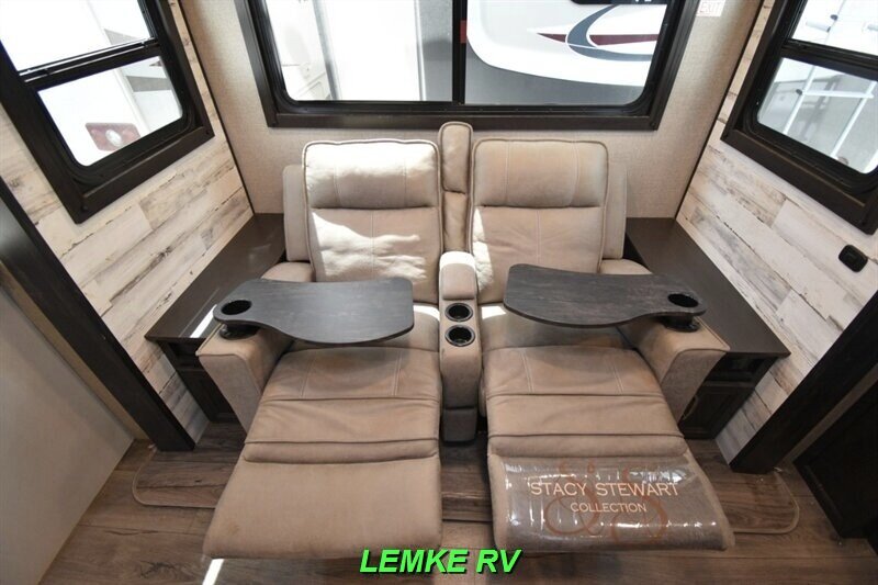 2021 Jayco Jay Feather 16RK   - Photo 22 - Rocklin, CA 95677