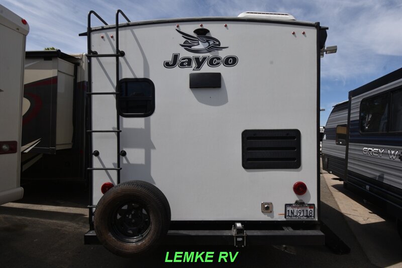 2021 Jayco Jay Feather 16RK   - Photo 8 - Rocklin, CA 95677