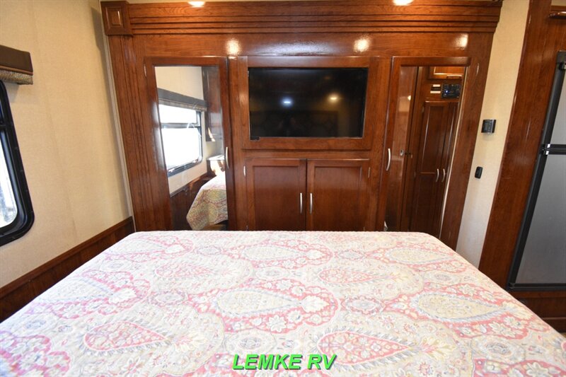 2018 Coachmen Pursuit Precision 29SS   - Photo 19 - Rocklin, CA 95677