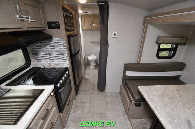 2021 Forest River Flagstaff E-Pro 20BHS   - Photo 2 - Rocklin, CA 95677