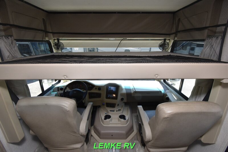 2019 Coachmen Mirada 29FW   - Photo 19 - Rocklin, CA 95677