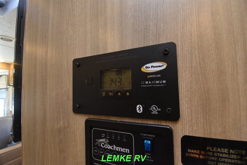 2019 Coachmen Mirada 29FW   - Photo 29 - Rocklin, CA 95677