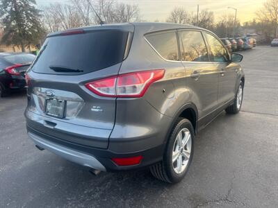 2014 Ford Escape SE   - Photo 7 - Lannon, WI 53046