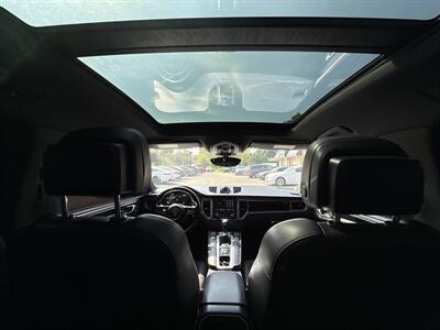2018 Porsche Macan   - Photo 14 - Lannon, WI 53046