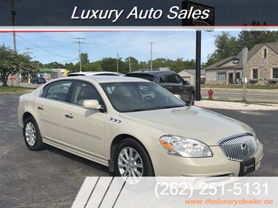 2011 Buick Lucerne CXL   - Photo 1 - Lannon, WI 53046