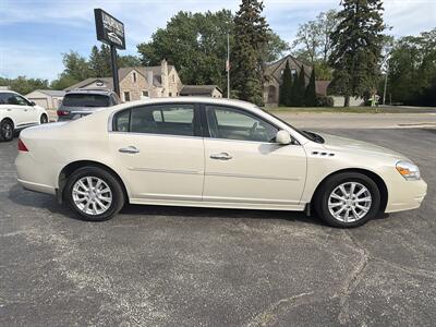 2011 Buick Lucerne CXL   - Photo 6 - Lannon, WI 53046