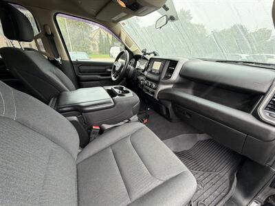 2019 RAM 1500 Tradesman   - Photo 11 - Lannon, WI 53046