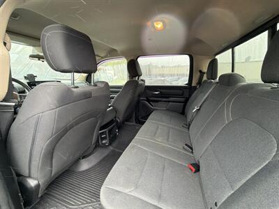 2019 RAM 1500 Tradesman   - Photo 9 - Lannon, WI 53046