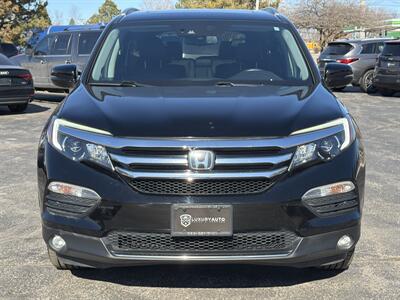 2017 Honda Pilot Elite   - Photo 2 - Lannon, WI 53046