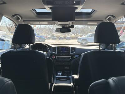 2017 Honda Pilot Elite   - Photo 17 - Lannon, WI 53046