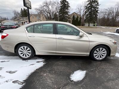 2013 Honda Accord EX-L   - Photo 8 - Lannon, WI 53046