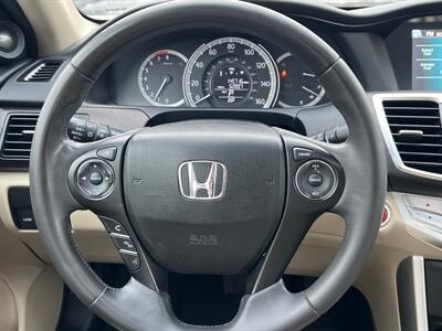 2013 Honda Accord EX-L   - Photo 17 - Lannon, WI 53046