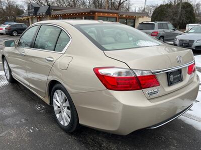 2013 Honda Accord EX-L   - Photo 5 - Lannon, WI 53046