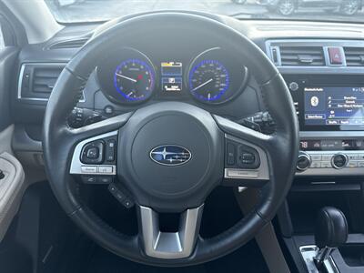 2015 Subaru Outback 2.5i Limited   - Photo 17 - Lannon, WI 53046