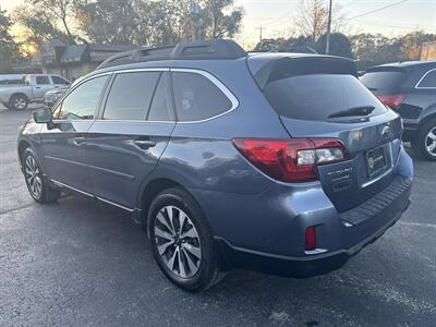 2015 Subaru Outback 2.5i Limited   - Photo 5 - Lannon, WI 53046