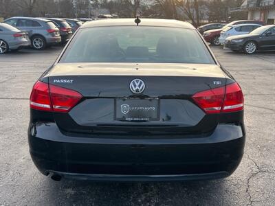 2015 Volkswagen Passat 1.8T S   - Photo 6 - Lannon, WI 53046