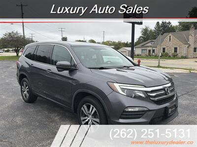 2017 Honda Pilot EX-L w/Navi - Photo 1 - Lannon, WI 53046