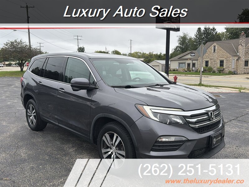 2017 Honda Pilot EX-L w/Navi   - Photo 1 - Lannon, WI 53046
