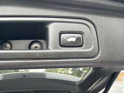 2017 Honda Pilot EX-L w/Navi - Photo 13 - Lannon, WI 53046