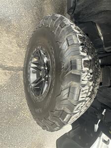 2015 Jeep Wrangler Unlimited Sport   - Photo 16 - Lannon, WI 53046