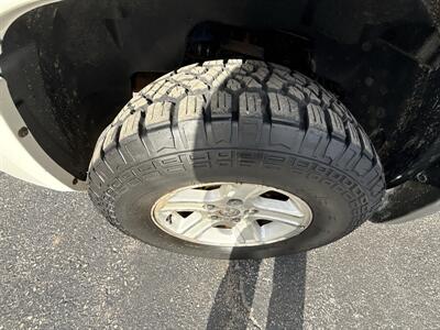 2009 Dodge Dakota BigHorn   - Photo 18 - Lannon, WI 53046