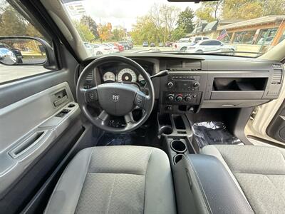 2009 Dodge Dakota BigHorn   - Photo 13 - Lannon, WI 53046