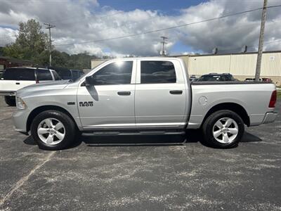 2015 RAM 1500 Tradesman   - Photo 4 - Lannon, WI 53046
