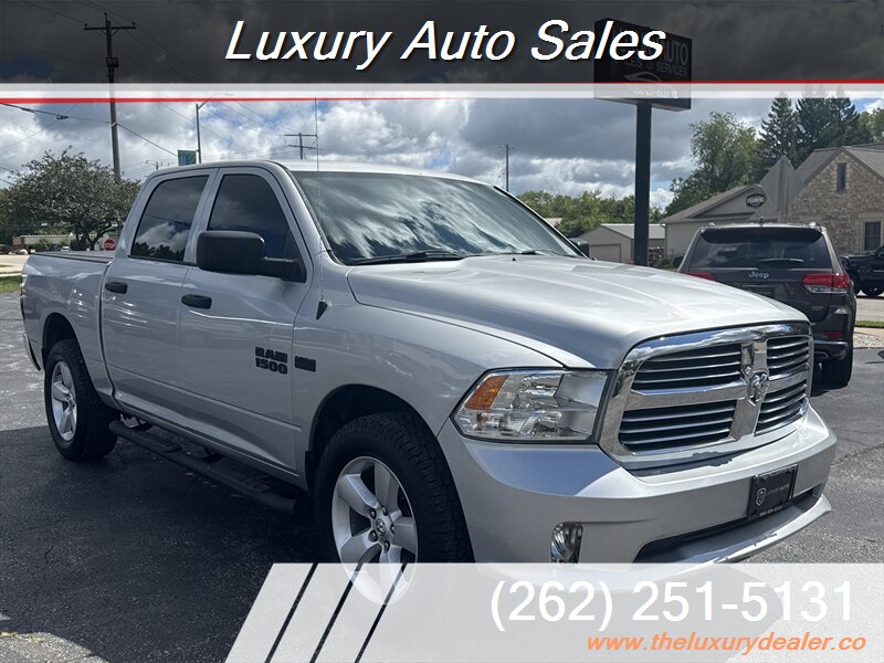 2015 RAM 1500 Tradesman - Photo 1 - Lannon, WI 53046