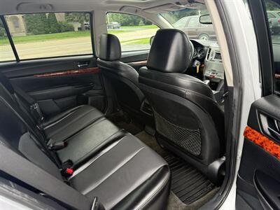 2012 Subaru Outback 3.6R Limited - Photo 10 - Lannon, WI 53046