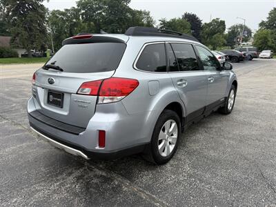 2012 Subaru Outback 3.6R Limited - Photo 6 - Lannon, WI 53046