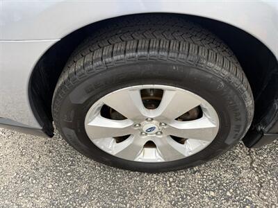 2012 Subaru Outback 3.6R Limited - Photo 22 - Lannon, WI 53046