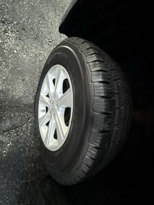 2013 Toyota Highlander 4WD V6   - Photo 19 - Lannon, WI 53046