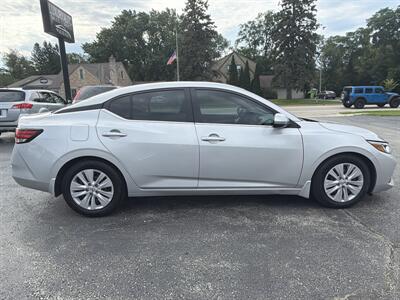 2020 Nissan Sentra S - Photo 8 - Lannon, WI 53046