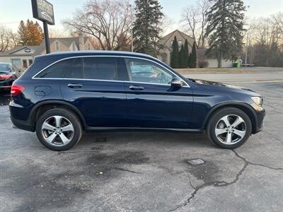 2016 Mercedes-Benz GLC GLC 300 4MATIC   - Photo 8 - Lannon, WI 53046