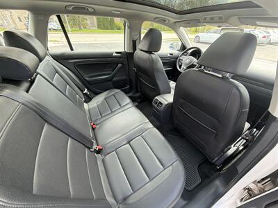2013 Volkswagen Jetta SportWagen TDI   - Photo 12 - Lannon, WI 53046