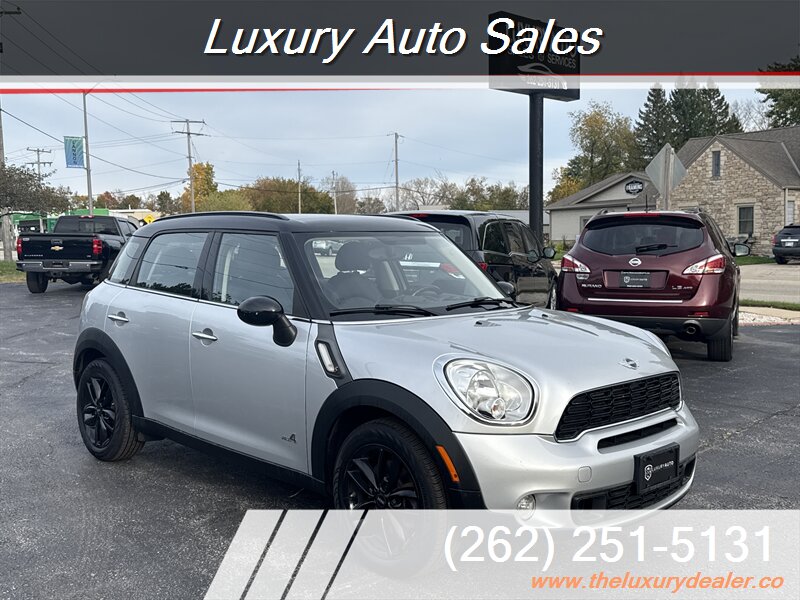 2012 MINI Cooper Countryman S ALL4 - Photo 1 - Lannon, WI 53046