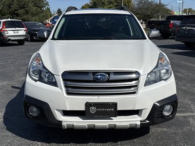 2014 Subaru Outback 2.5i Limited   - Photo 2 - Lannon, WI 53046
