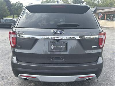 2016 Ford Explorer XLT - Photo 6 - Lannon, WI 53046
