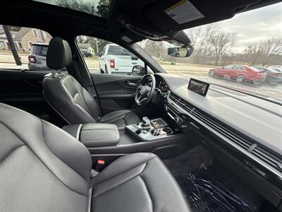 2017 Audi Q7 3.0T quattro Prestige   - Photo 15 - Lannon, WI 53046