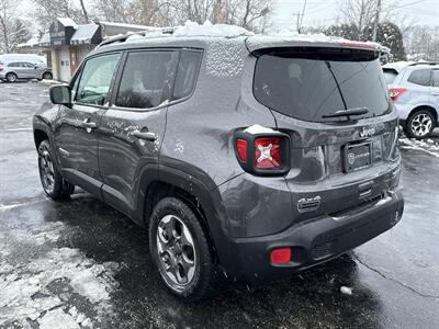 2018 Jeep Renegade Sport - Photo 3 - Lannon, WI 53046