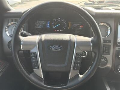 2016 Ford Expedition Platinum - Photo 13 - Lannon, WI 53046