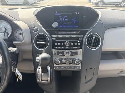 2015 Honda Pilot EX-L   - Photo 15 - Lannon, WI 53046