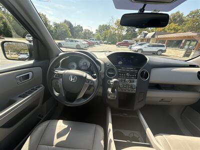 2015 Honda Pilot EX-L   - Photo 14 - Lannon, WI 53046