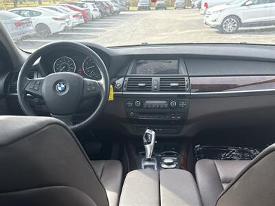 2009 BMW X5 xDrive30i - Photo 19 - Lannon, WI 53046