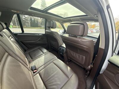 2009 BMW X5 xDrive30i - Photo 12 - Lannon, WI 53046