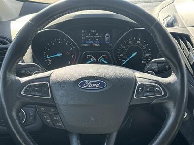2017 Ford Escape Titanium   - Photo 15 - Lannon, WI 53046