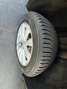 2017 Ford Escape Titanium   - Photo 16 - Lannon, WI 53046