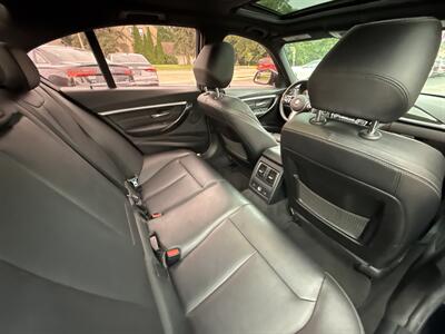 2017 BMW 3 Series 330i xDrive   - Photo 12 - Lannon, WI 53046