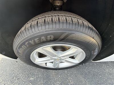 2019 Chevrolet Malibu LS Fleet - Photo 17 - Lannon, WI 53046